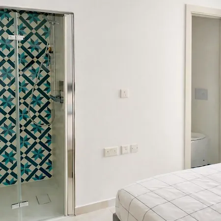 Apartamento Sea View Duplex - Sliema Centre