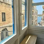 Sea View Duplex - Sliema Centre * Gzira