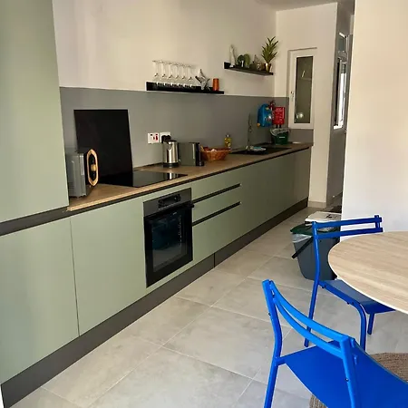 Sea View Duplex - Sliema Centre Gzira