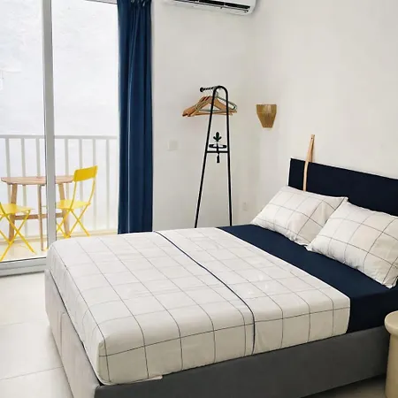 Апартаменты Sea View Duplex - Sliema Centre *