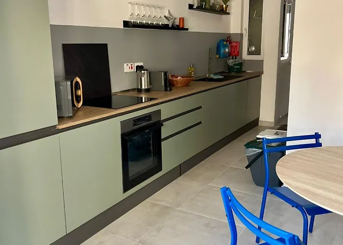 Sea View Duplex - Sliema Centre Gzira